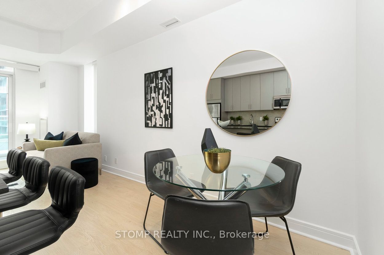 116 George St, #414