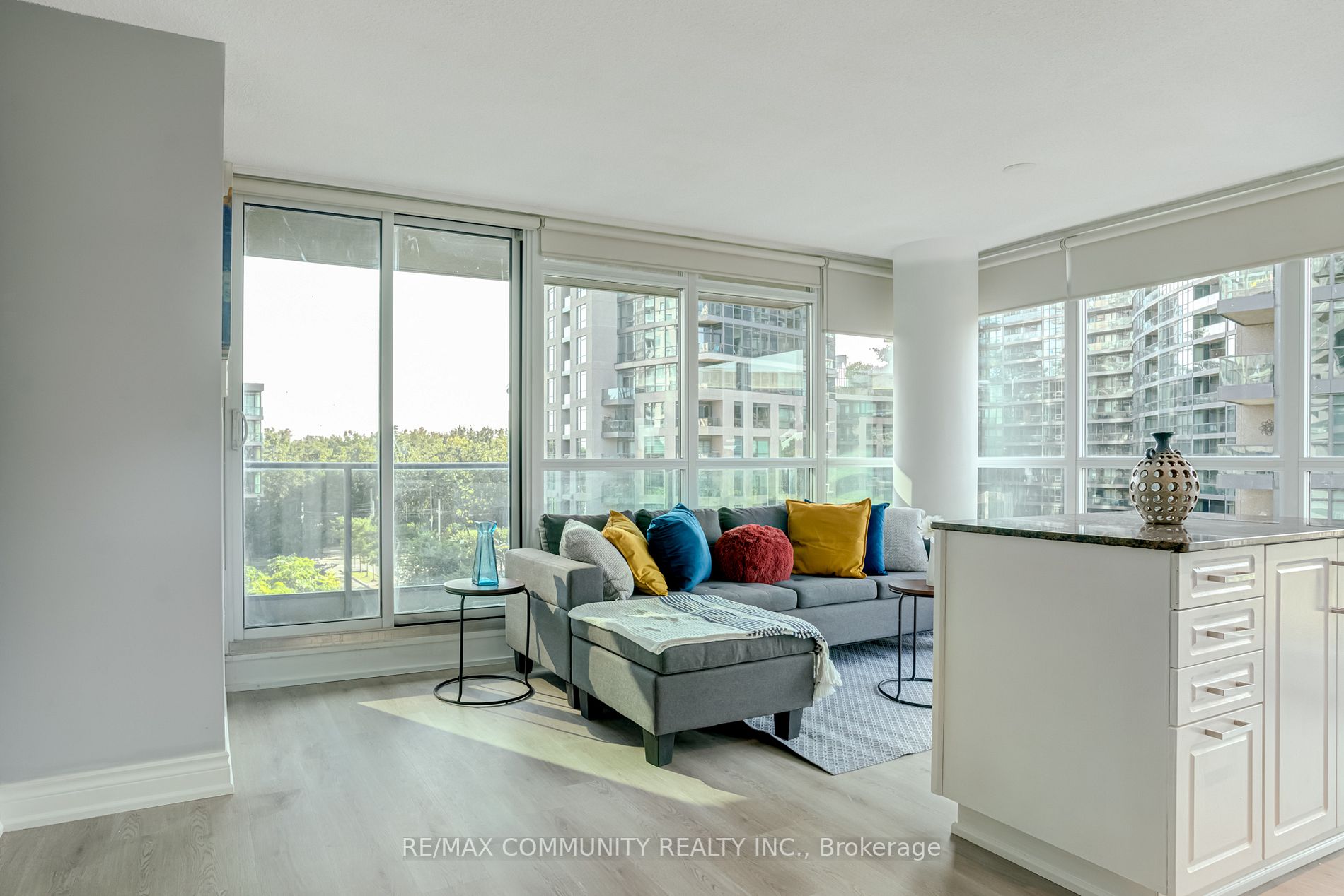 209 Fort York Blvd, #563