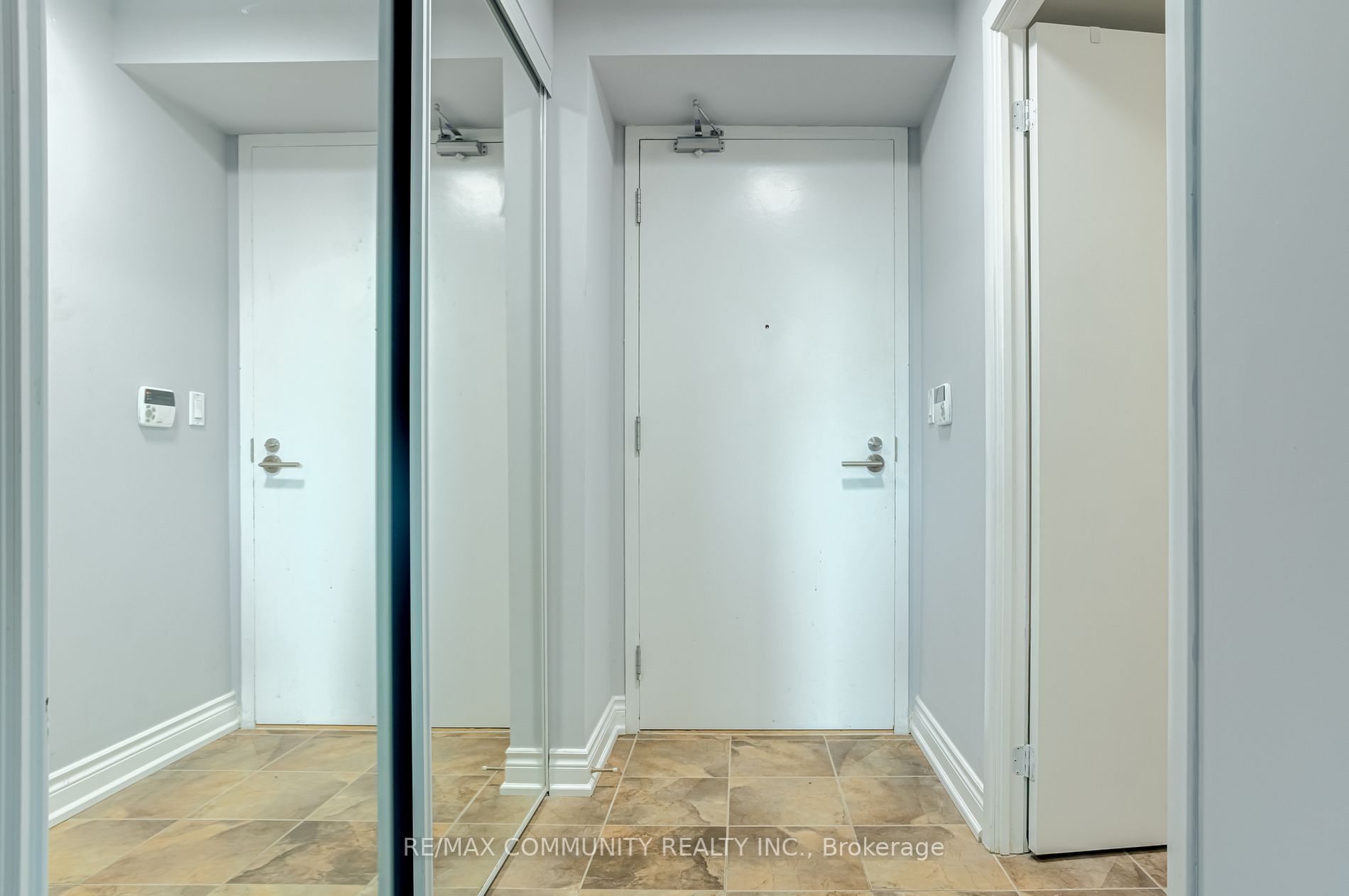 209 Fort York Blvd, #563