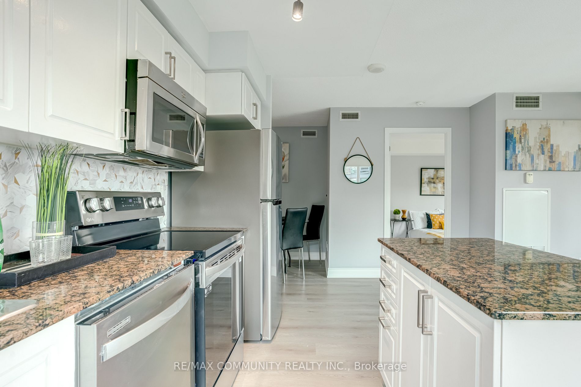 209 Fort York Blvd, #563