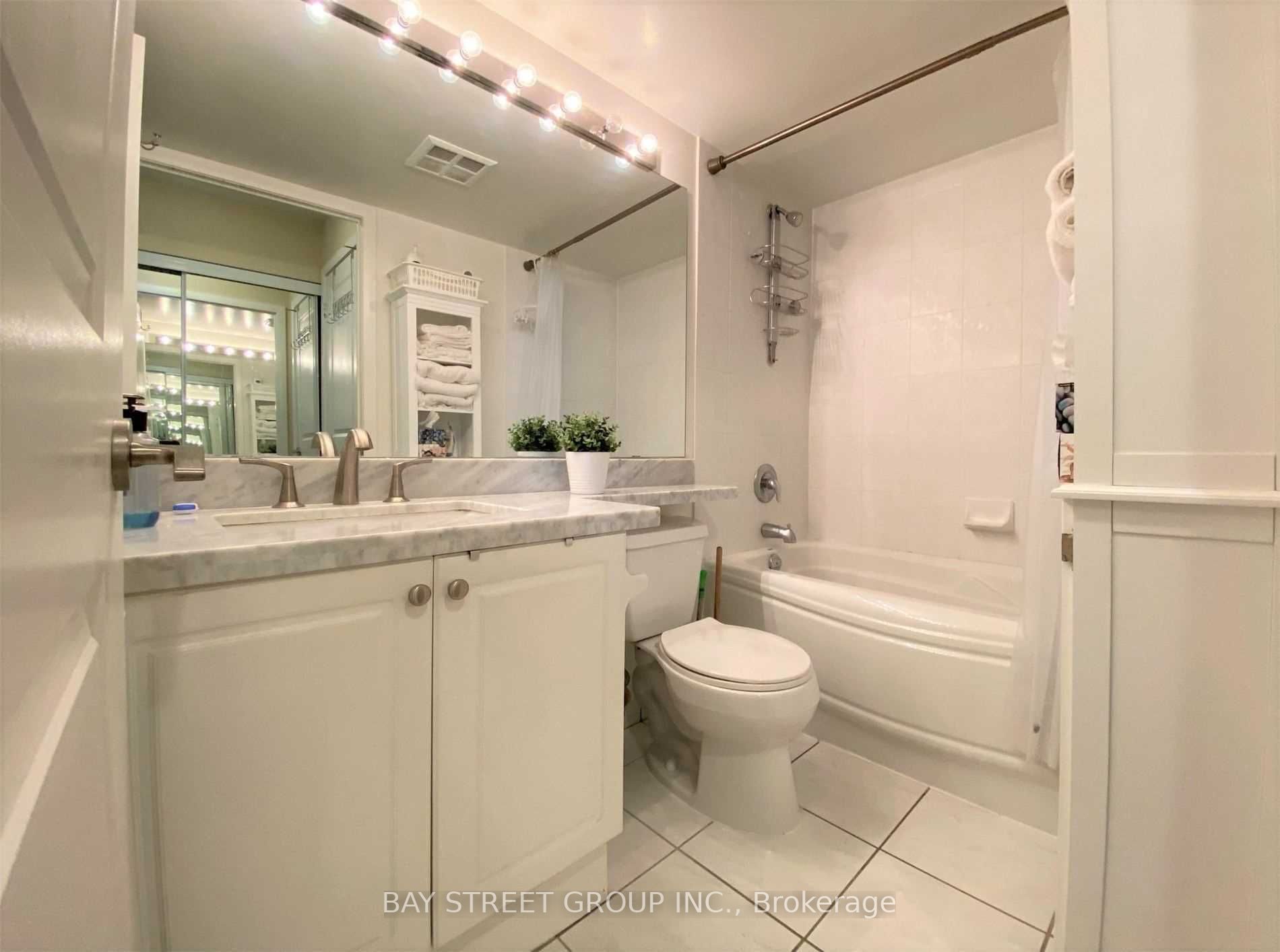 4978 Yonge St, #3010