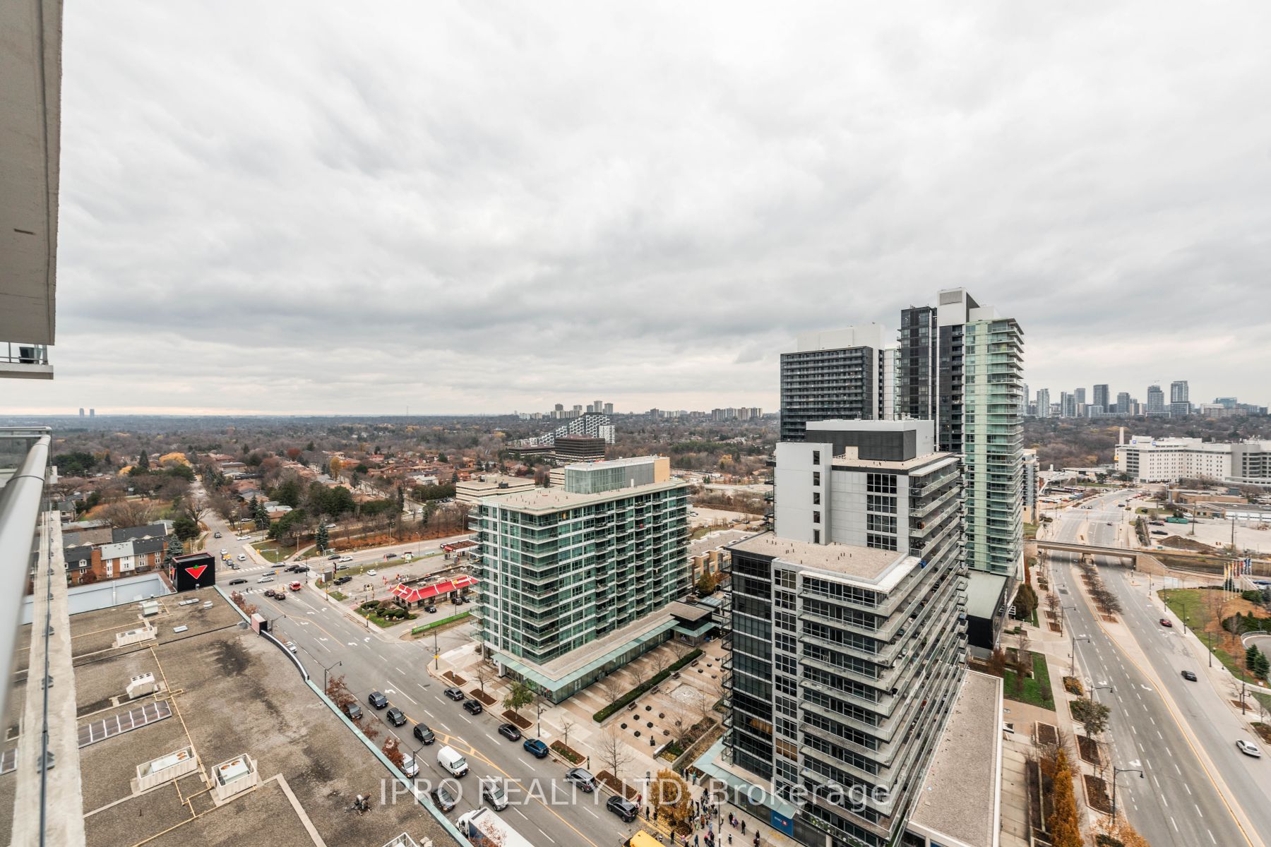 72 Esther Shiner Blvd, #2115