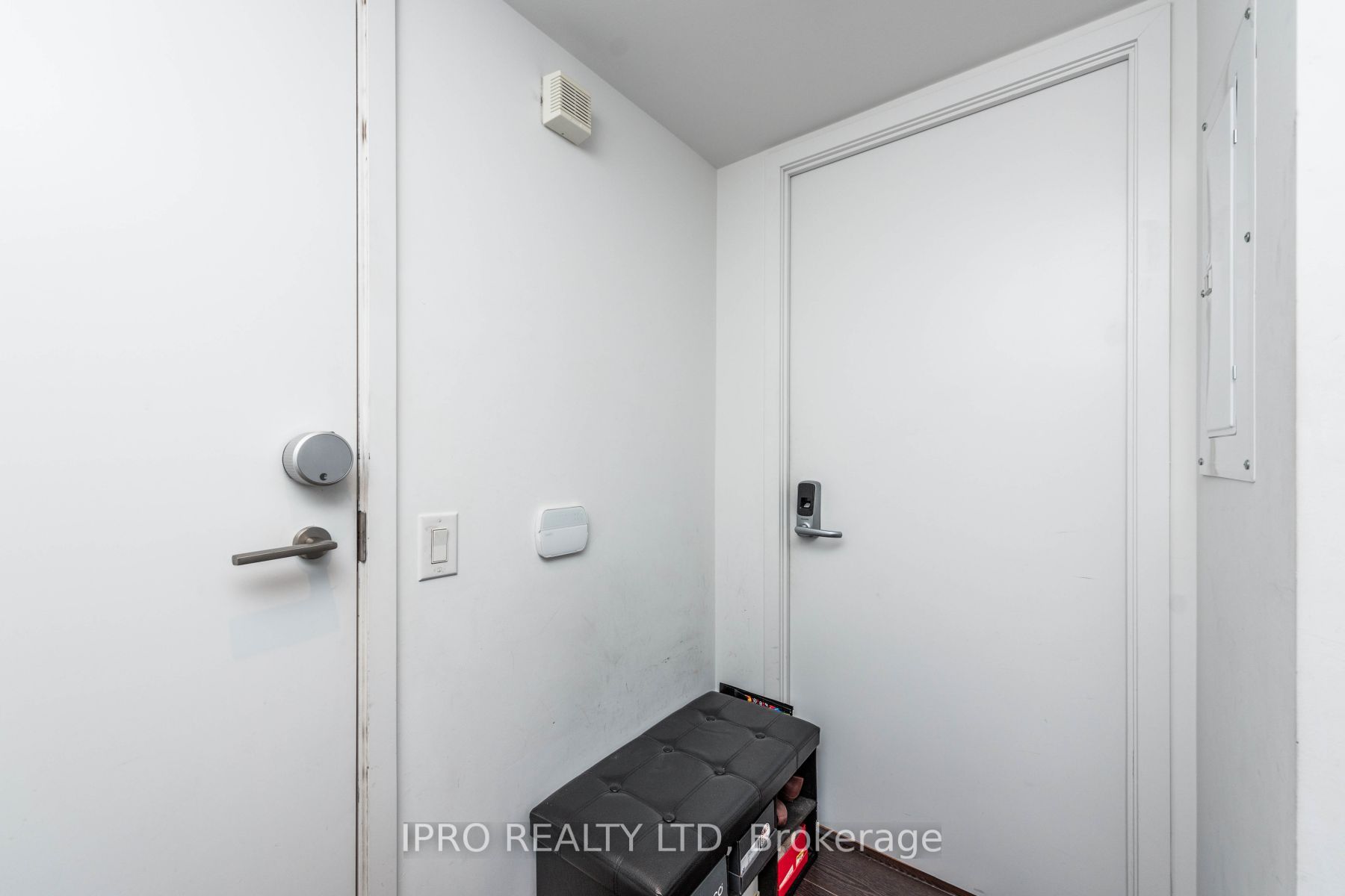 72 Esther Shiner Blvd, #2115