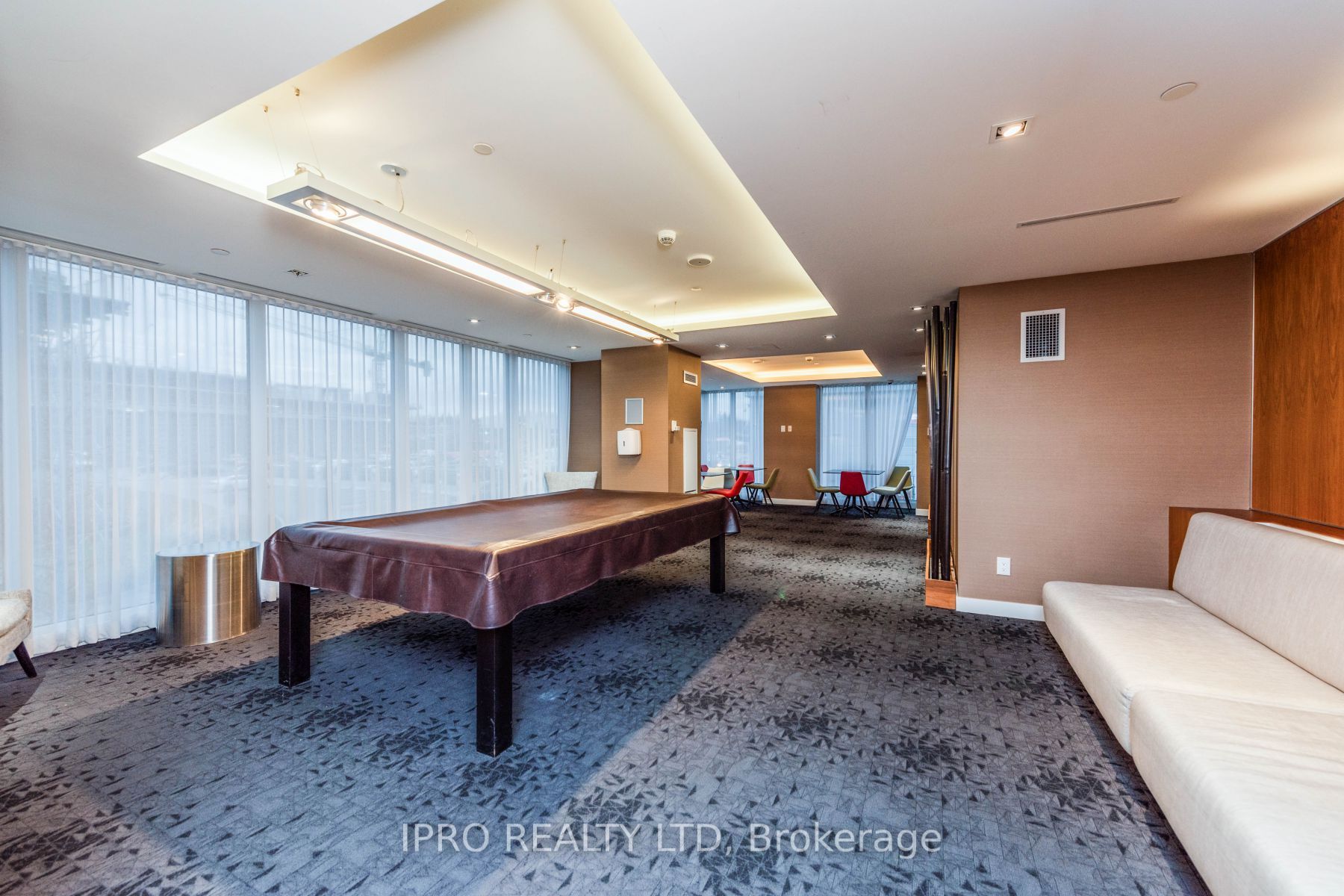 72 Esther Shiner Blvd, #2115