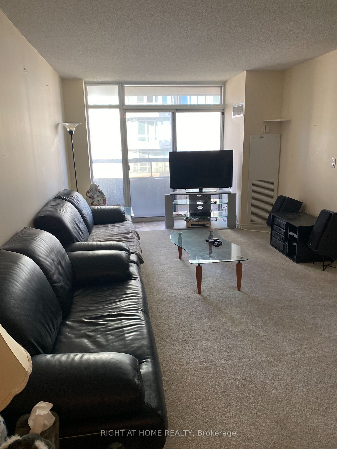 18 Sommerset Way, #2316