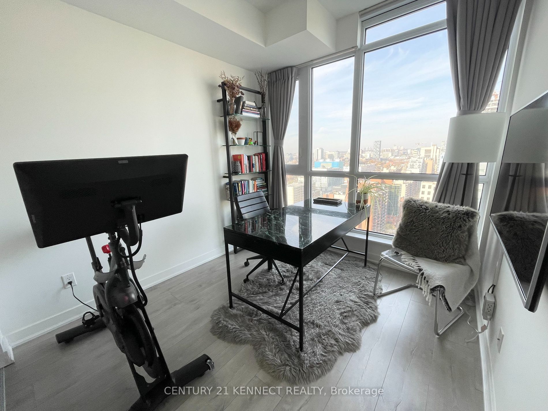 199 Richmond St, #2302
