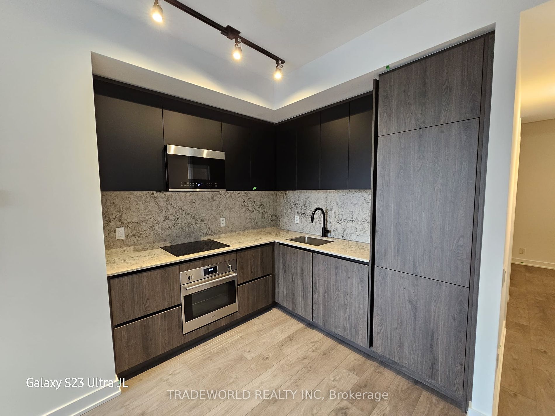 108 Peter St, #2315