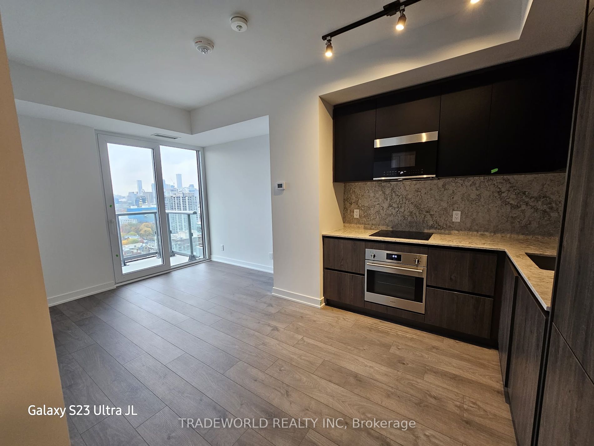 108 Peter St, #2315