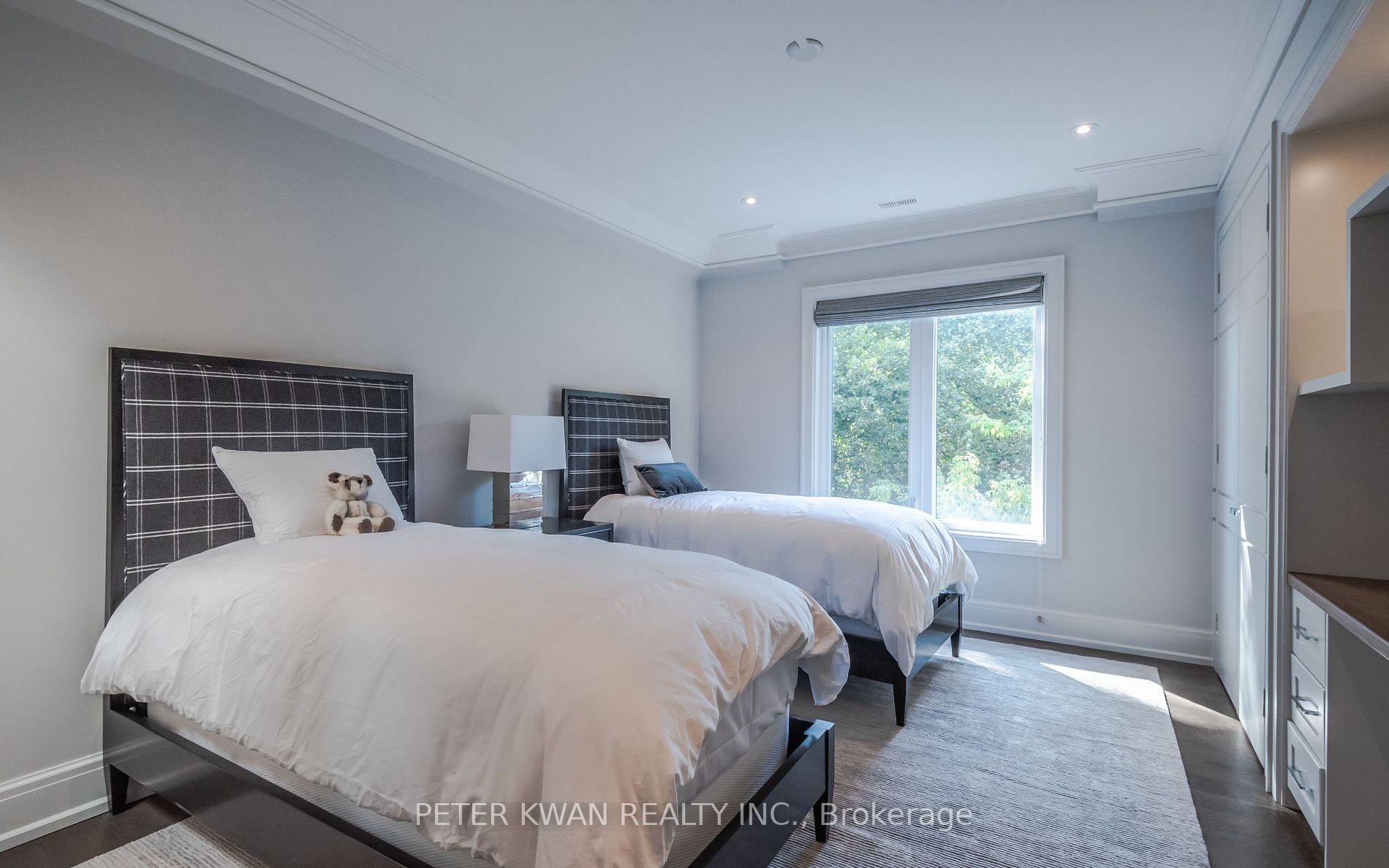 27 Whittaker Cres