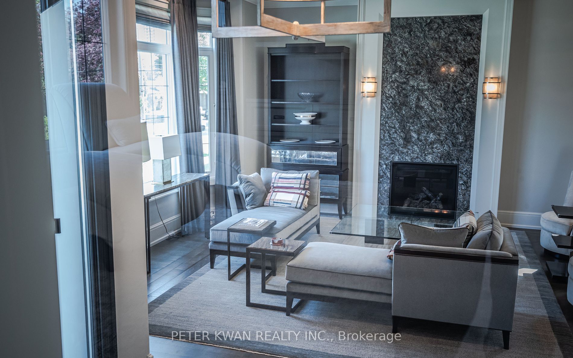 27 Whittaker Cres