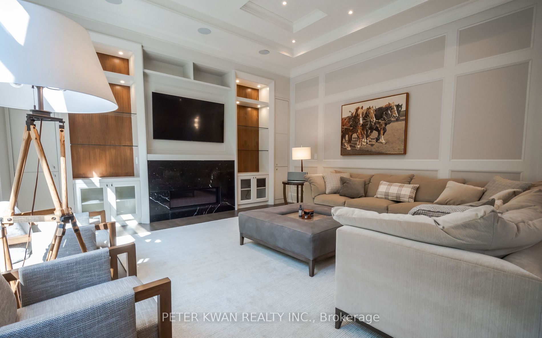 27 Whittaker Cres