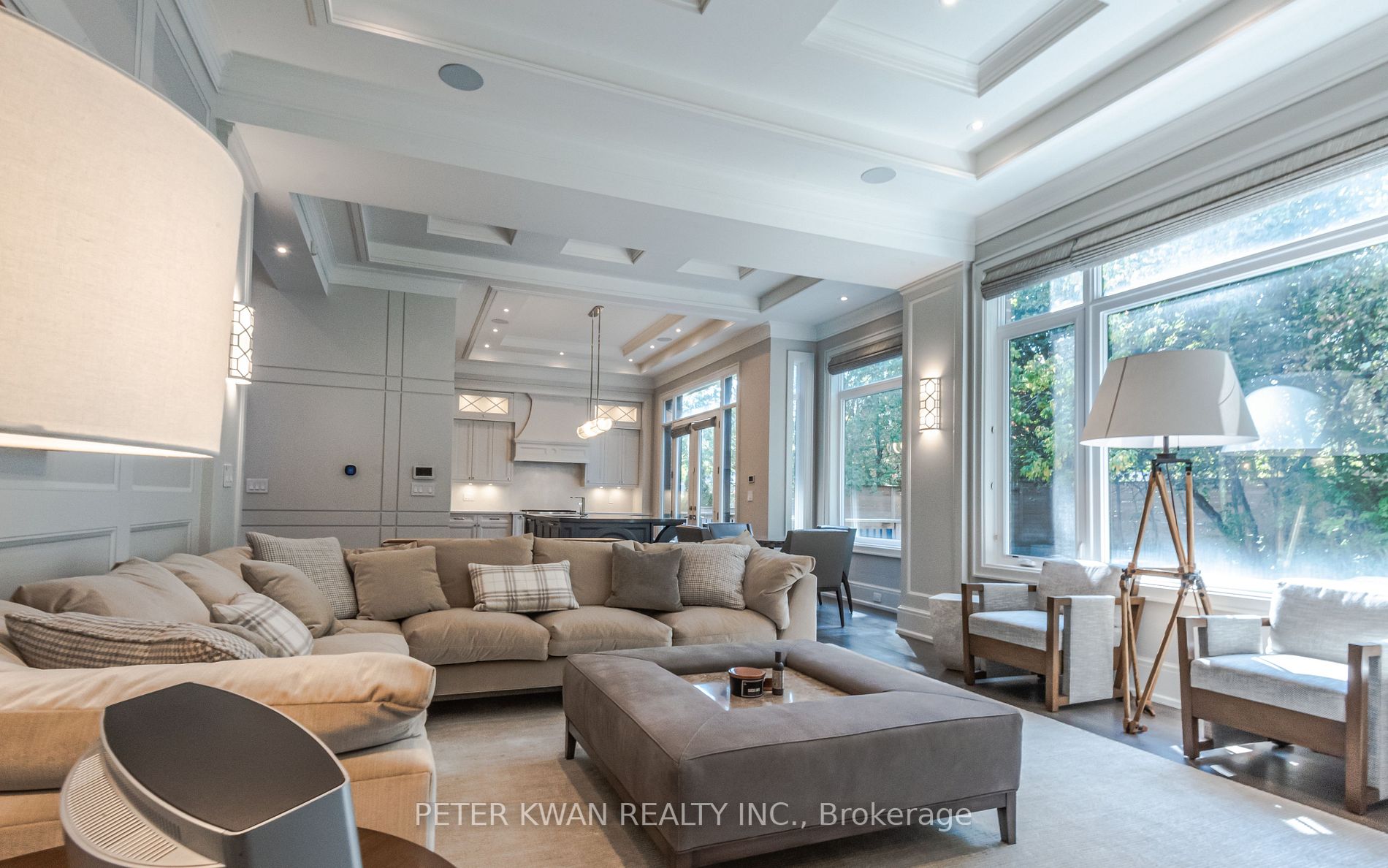 27 Whittaker Cres