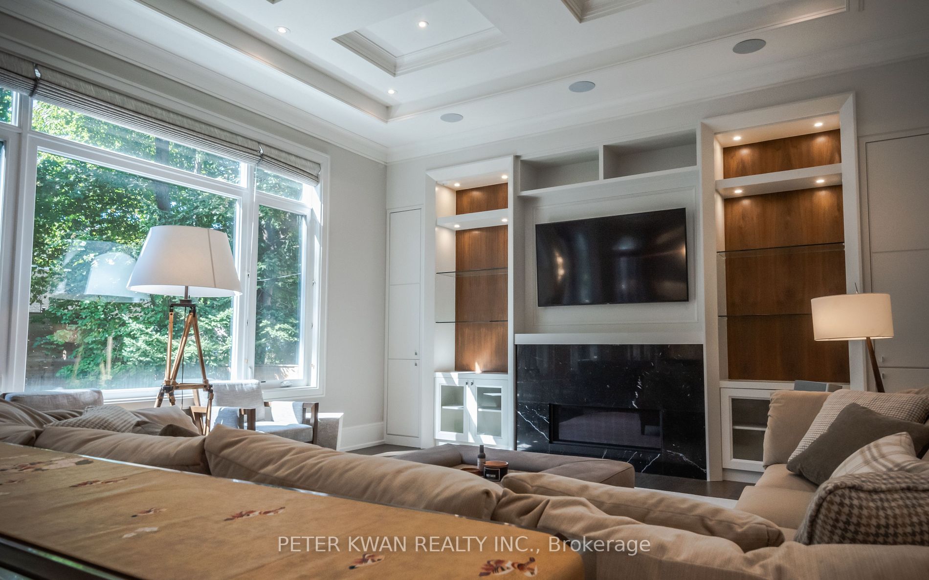 27 Whittaker Cres