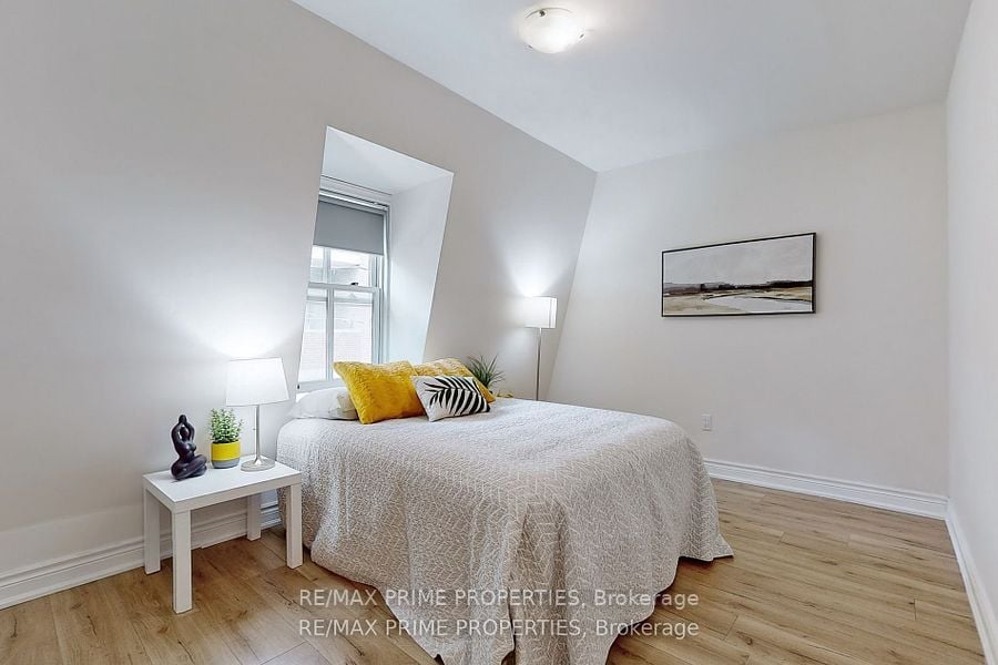 3 Percy St