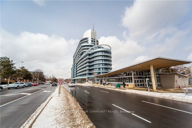 2885 Bayview Ave, #1214