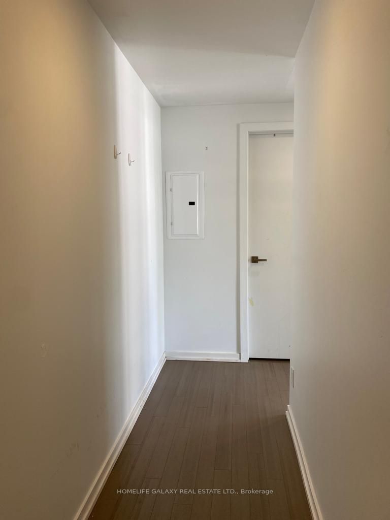 101 Peter St, #1016