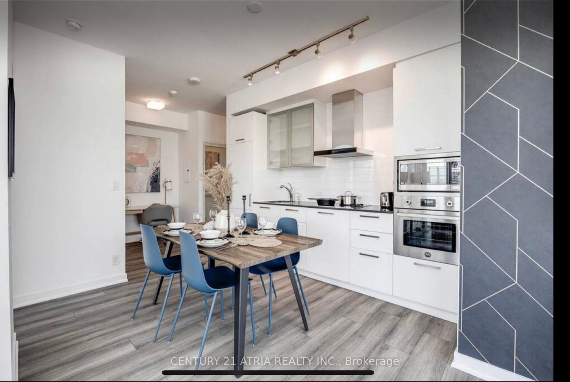 12 York St, #4707