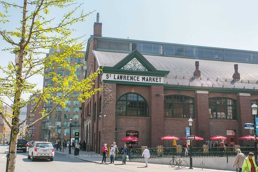 35 Church St, #403