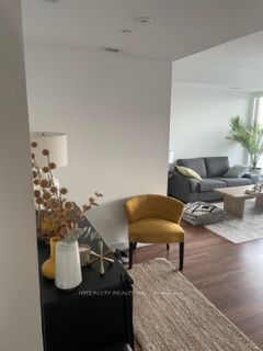 117 Mcmahon Dr, #3807