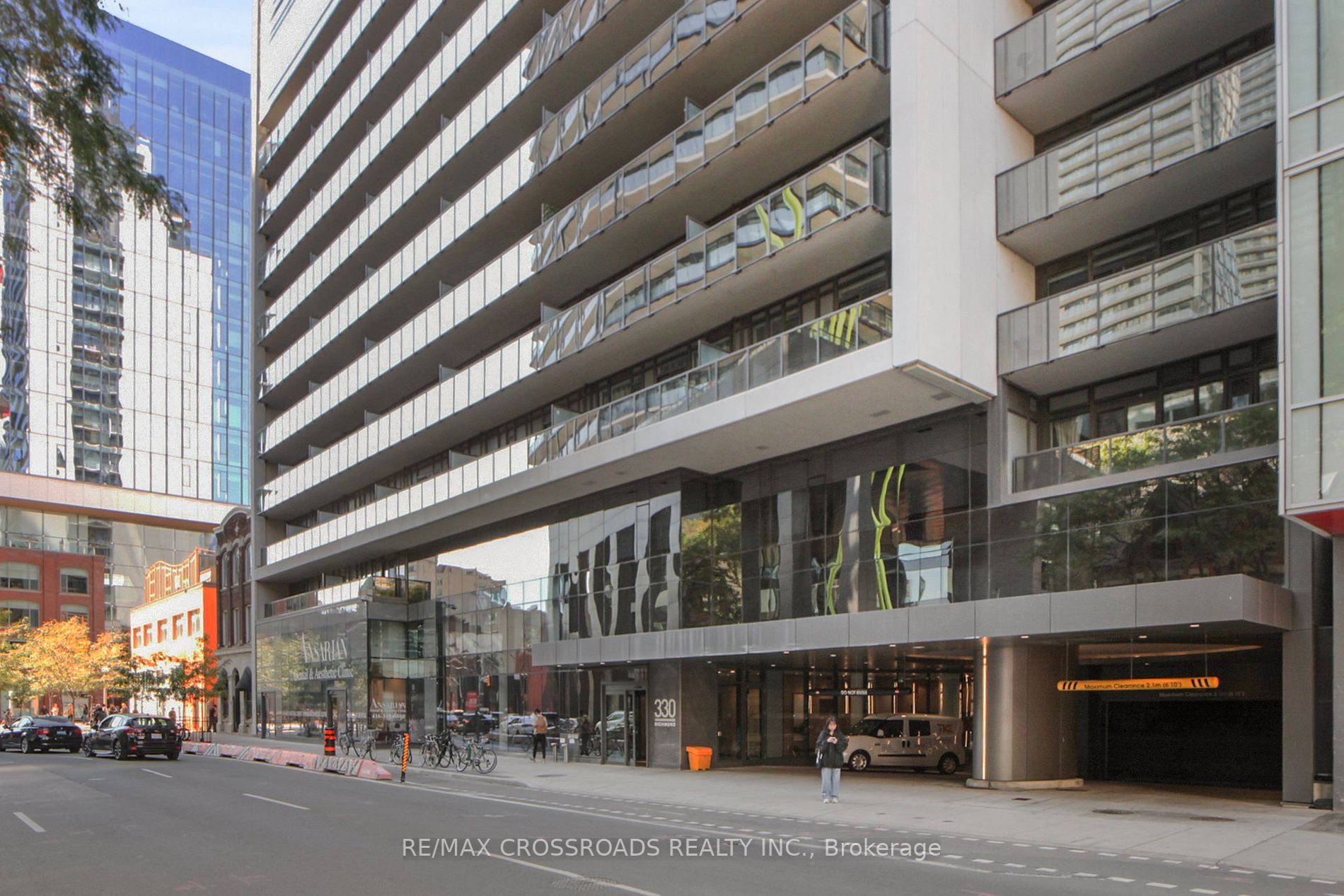 330 Richmond St W, #1708