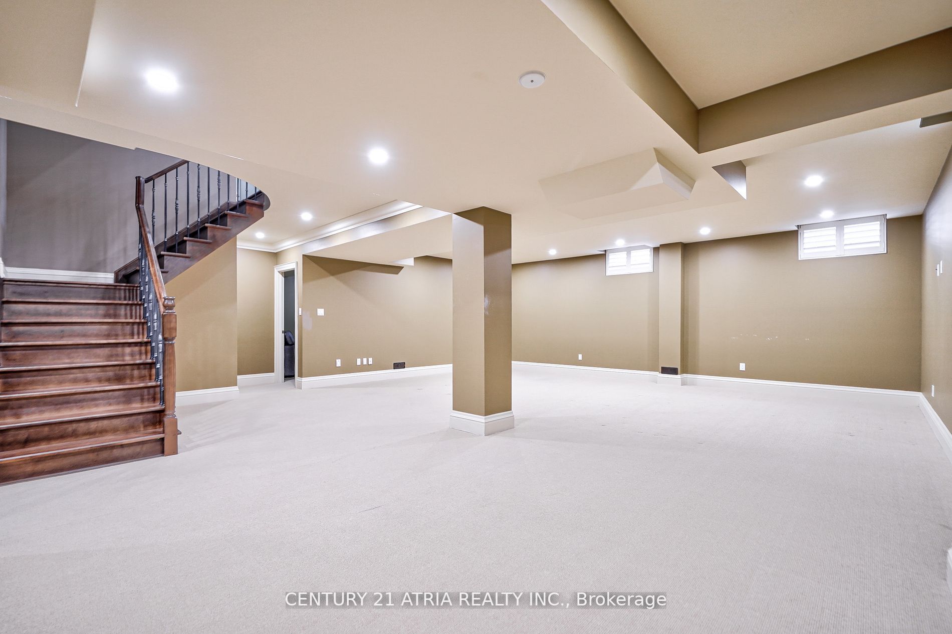 130 York Mills Rd