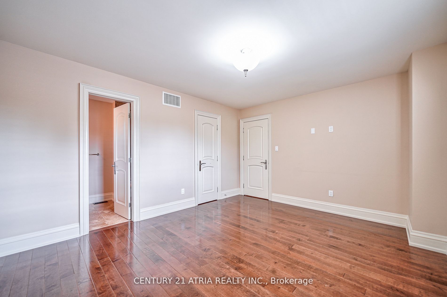 130 York Mills Rd