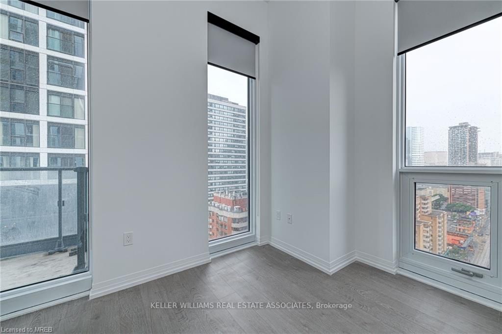 251 Jarvis St, #2001