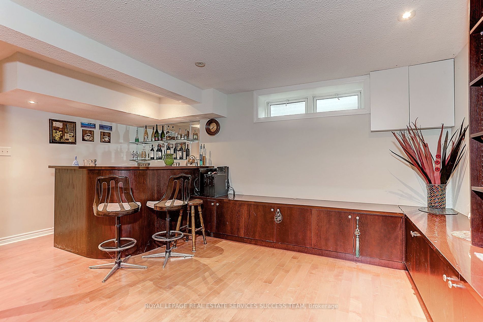 85 Endsleigh Cres