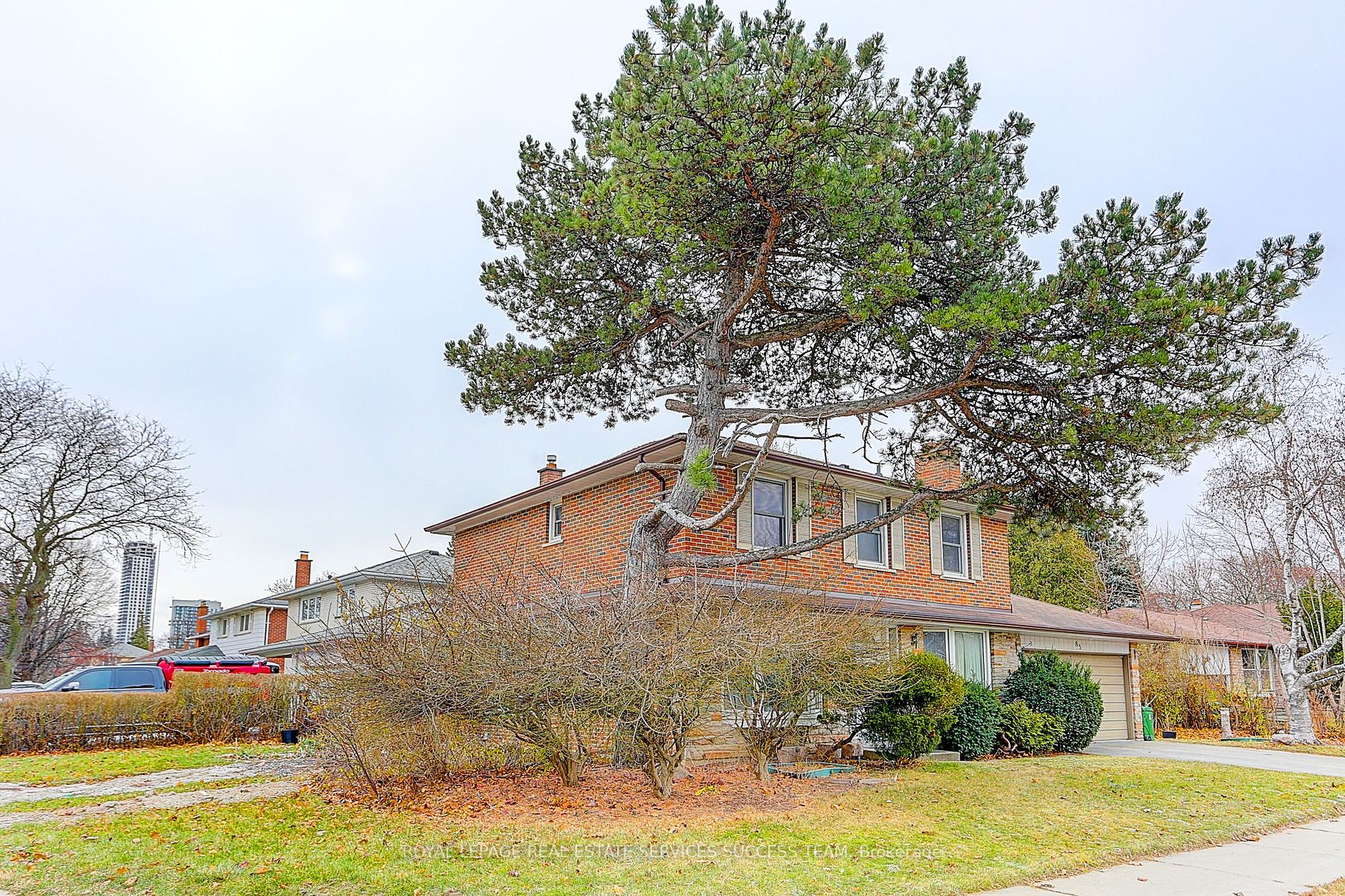 85 Endsleigh Cres