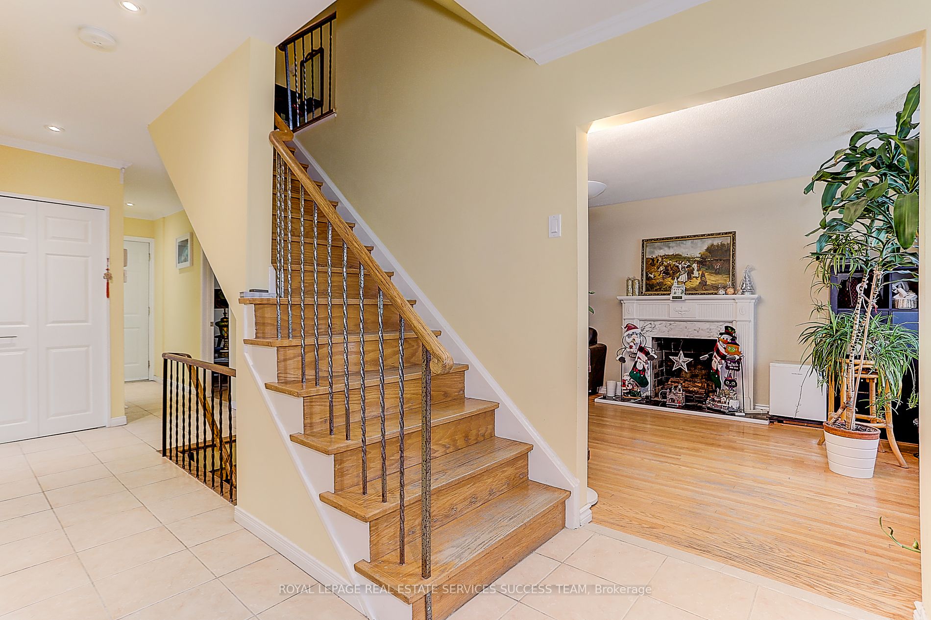 85 Endsleigh Cres