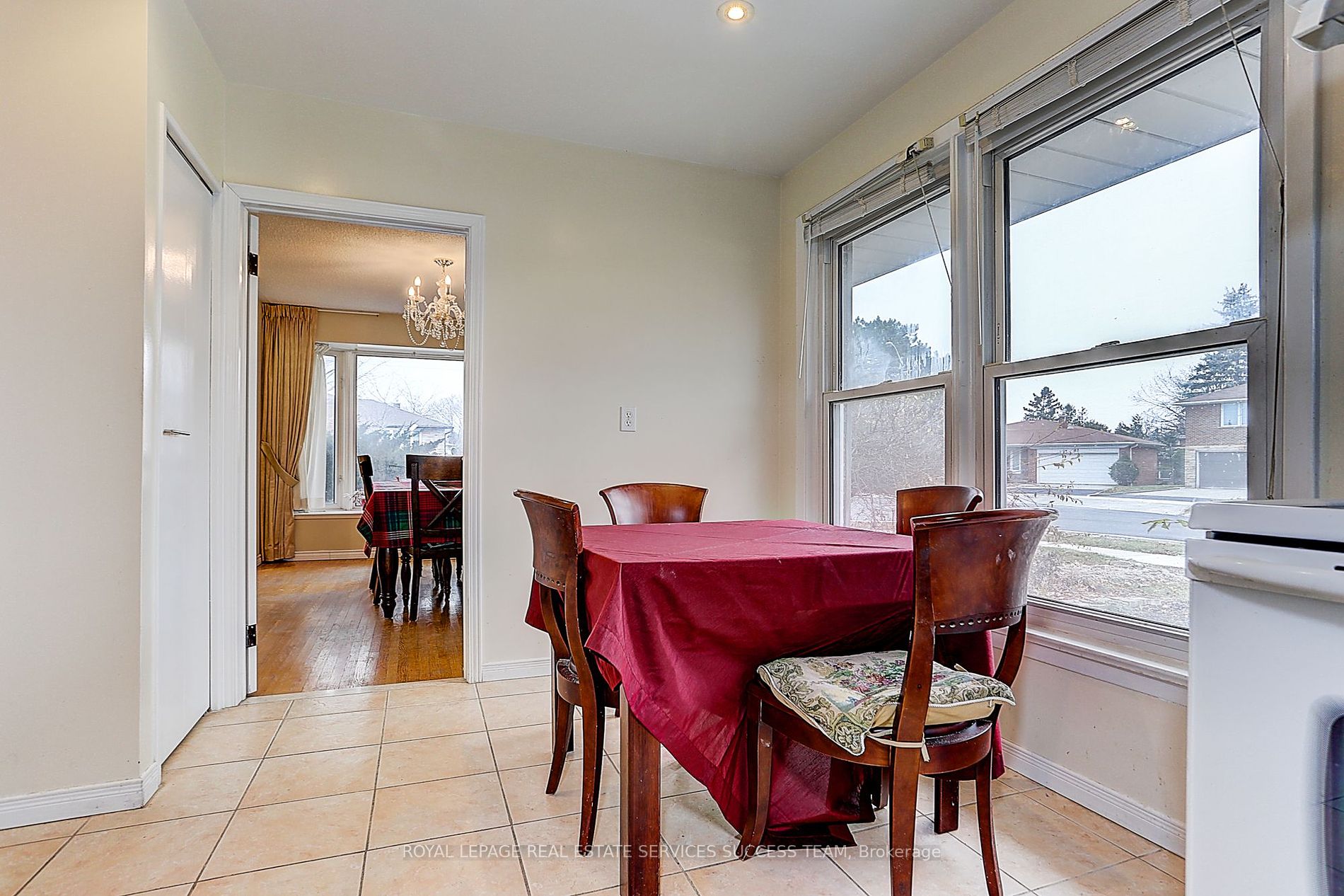 85 Endsleigh Cres