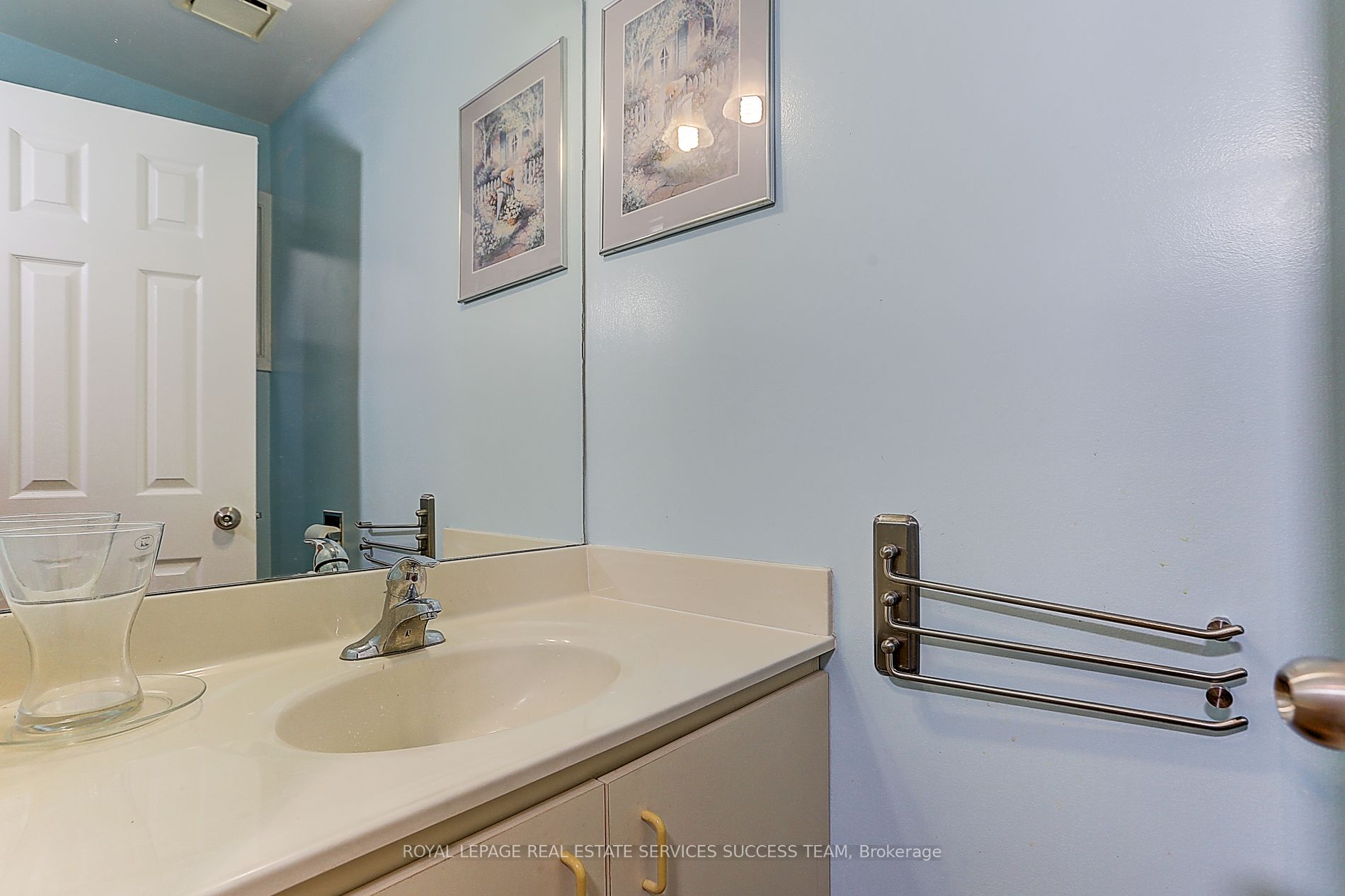 85 Endsleigh Cres
