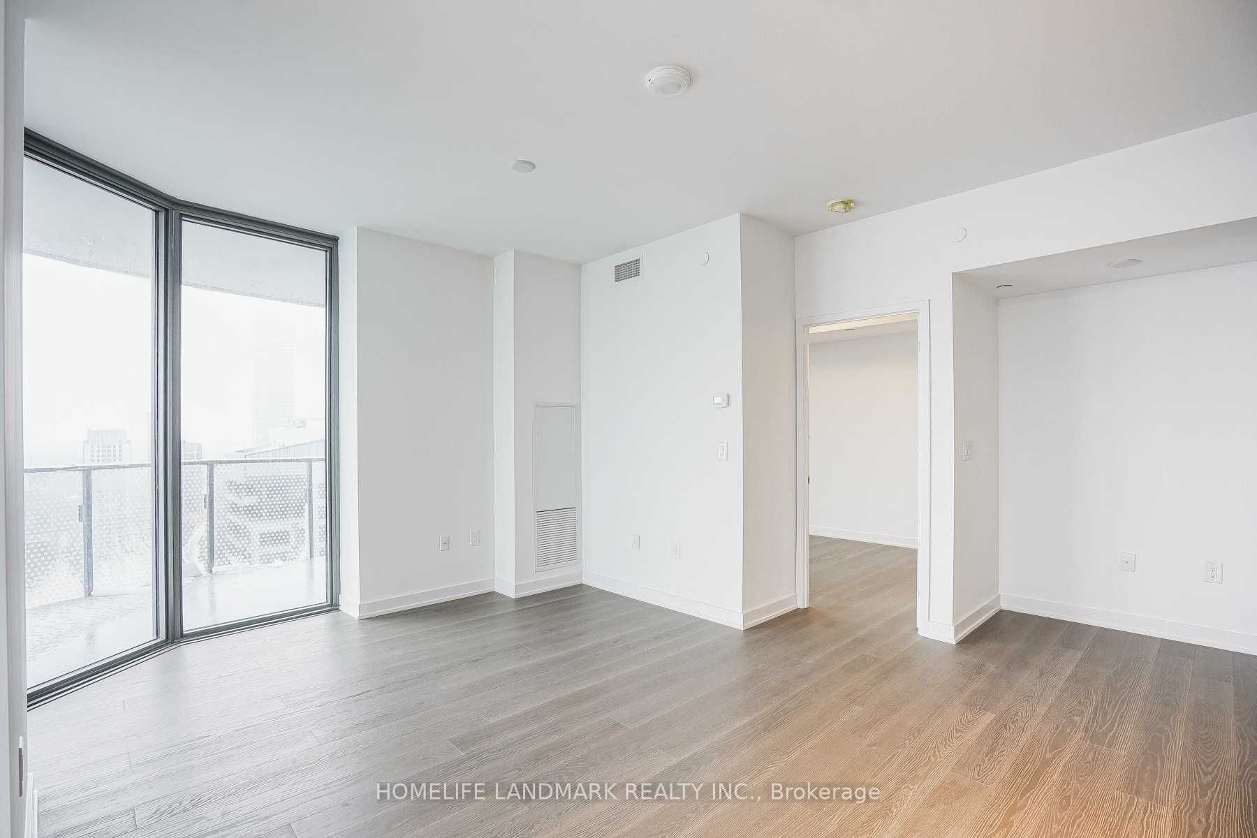 11 Wellesley St W, #5308