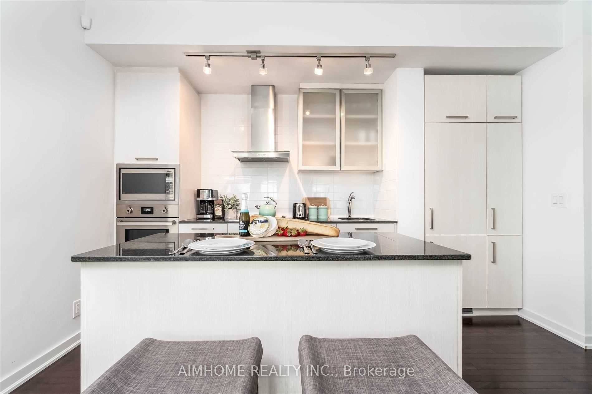 14 York St, #4803