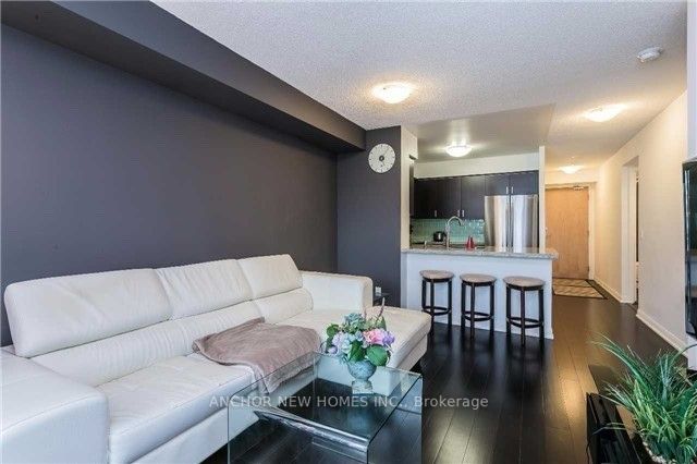 4968 Yonge St E, #2008