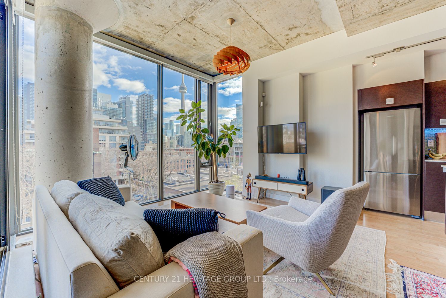 10 Morrison St, #604