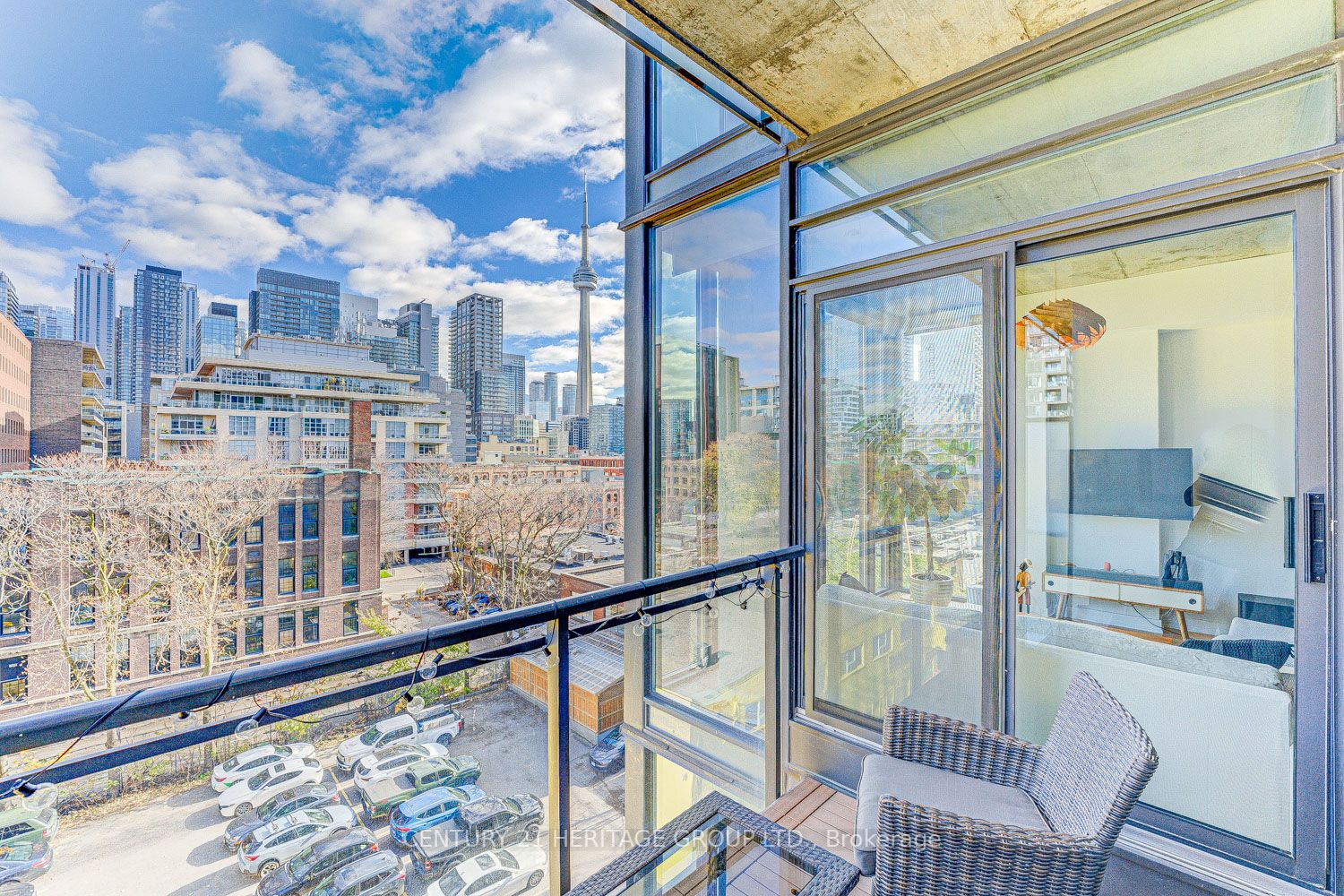 10 Morrison St, #604