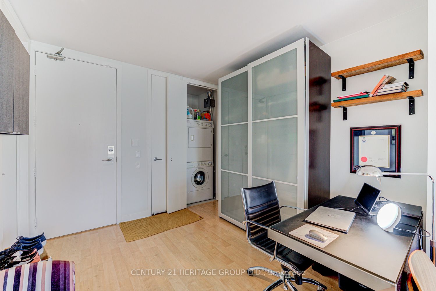 10 Morrison St, #604