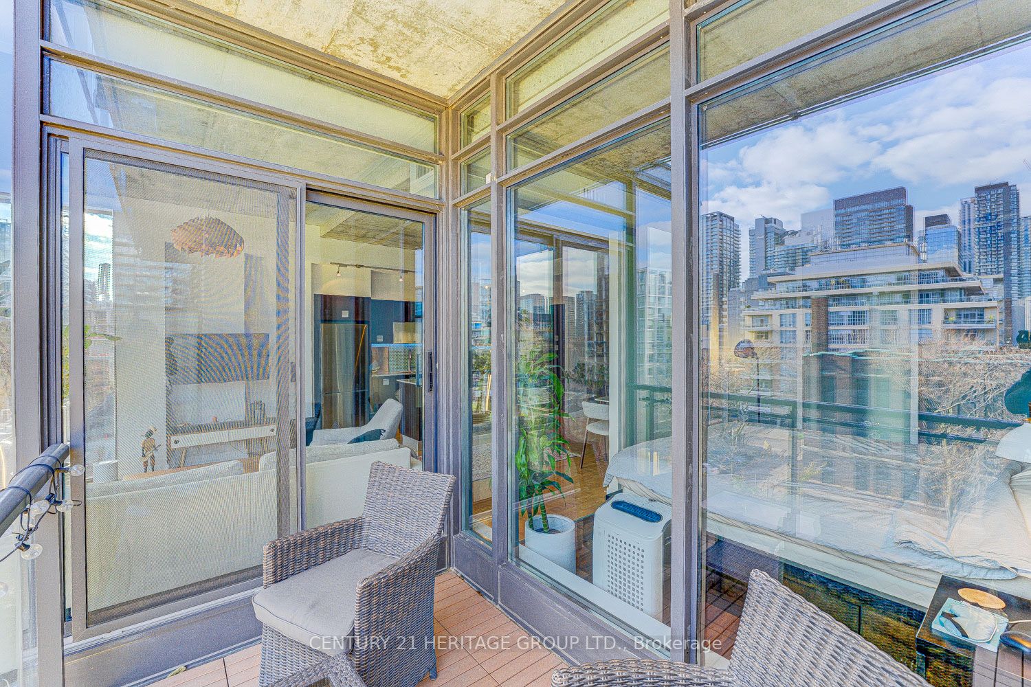 10 Morrison St, #604
