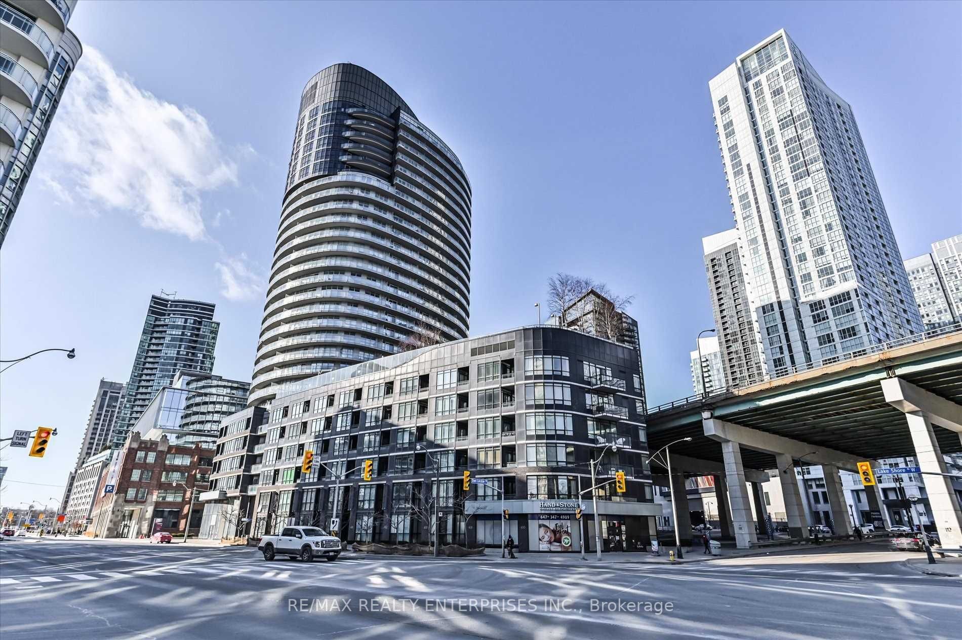 38 Dan Leckie Way, #1205