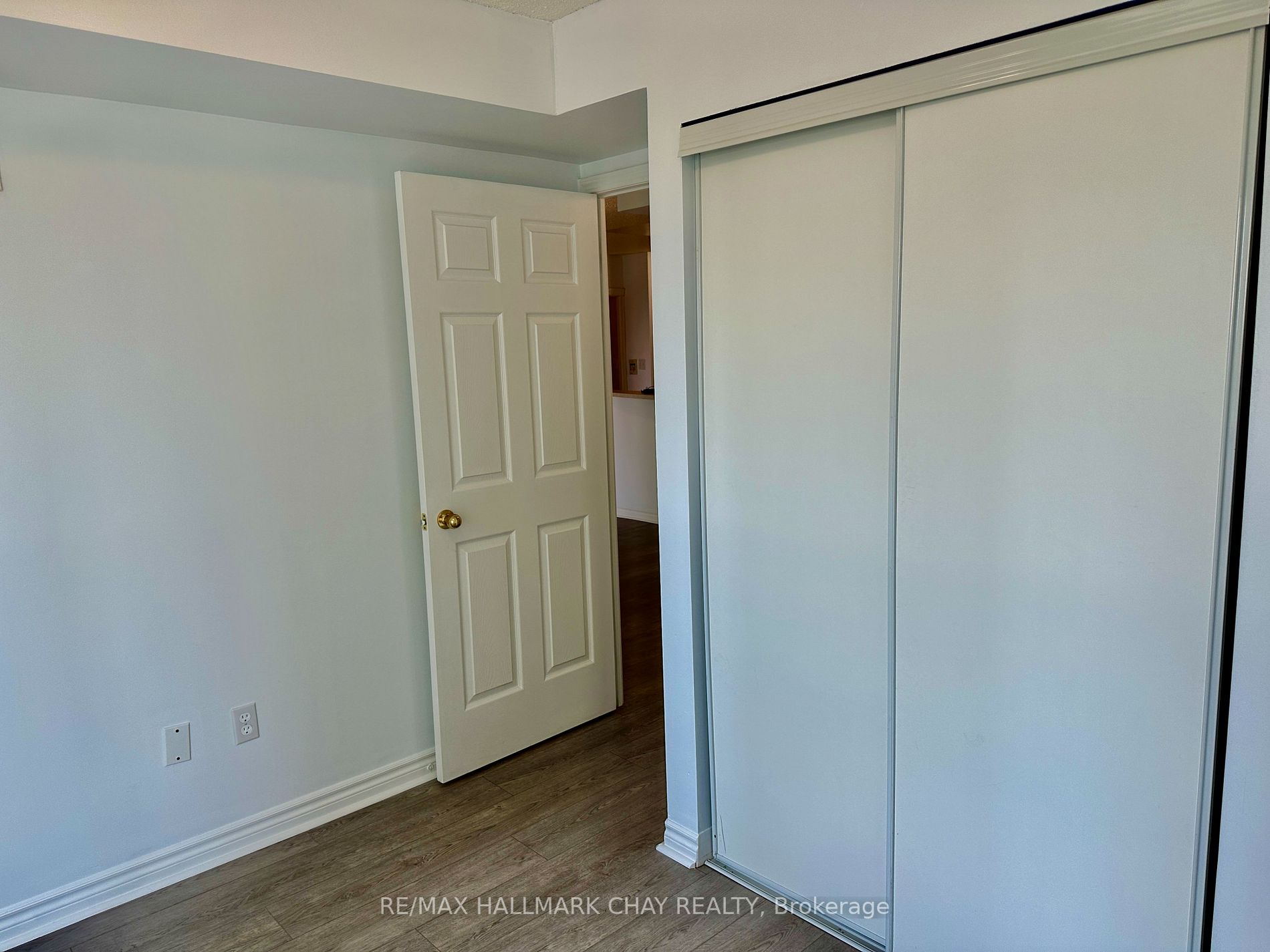 7 Lorraine Dr, #706