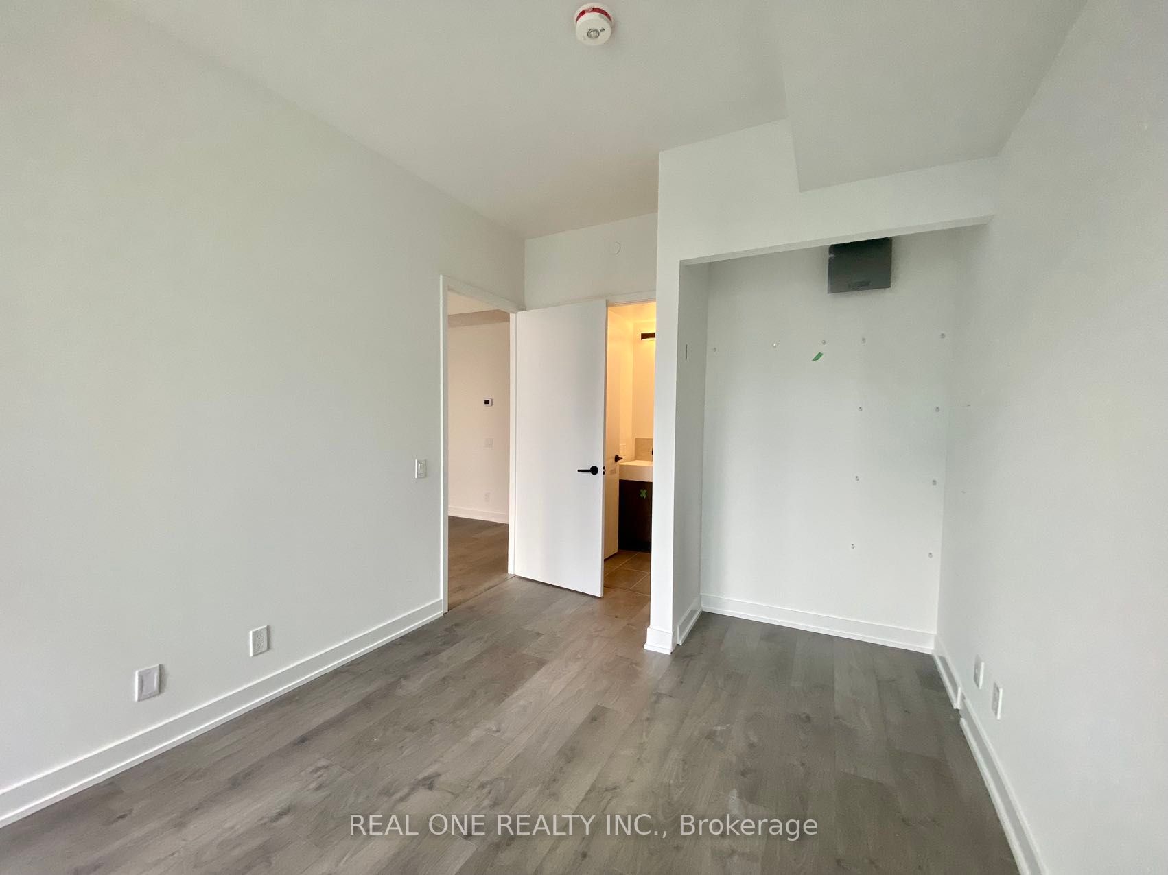 108 Peter St, #2607