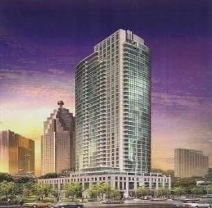 18 Yonge St, #1212