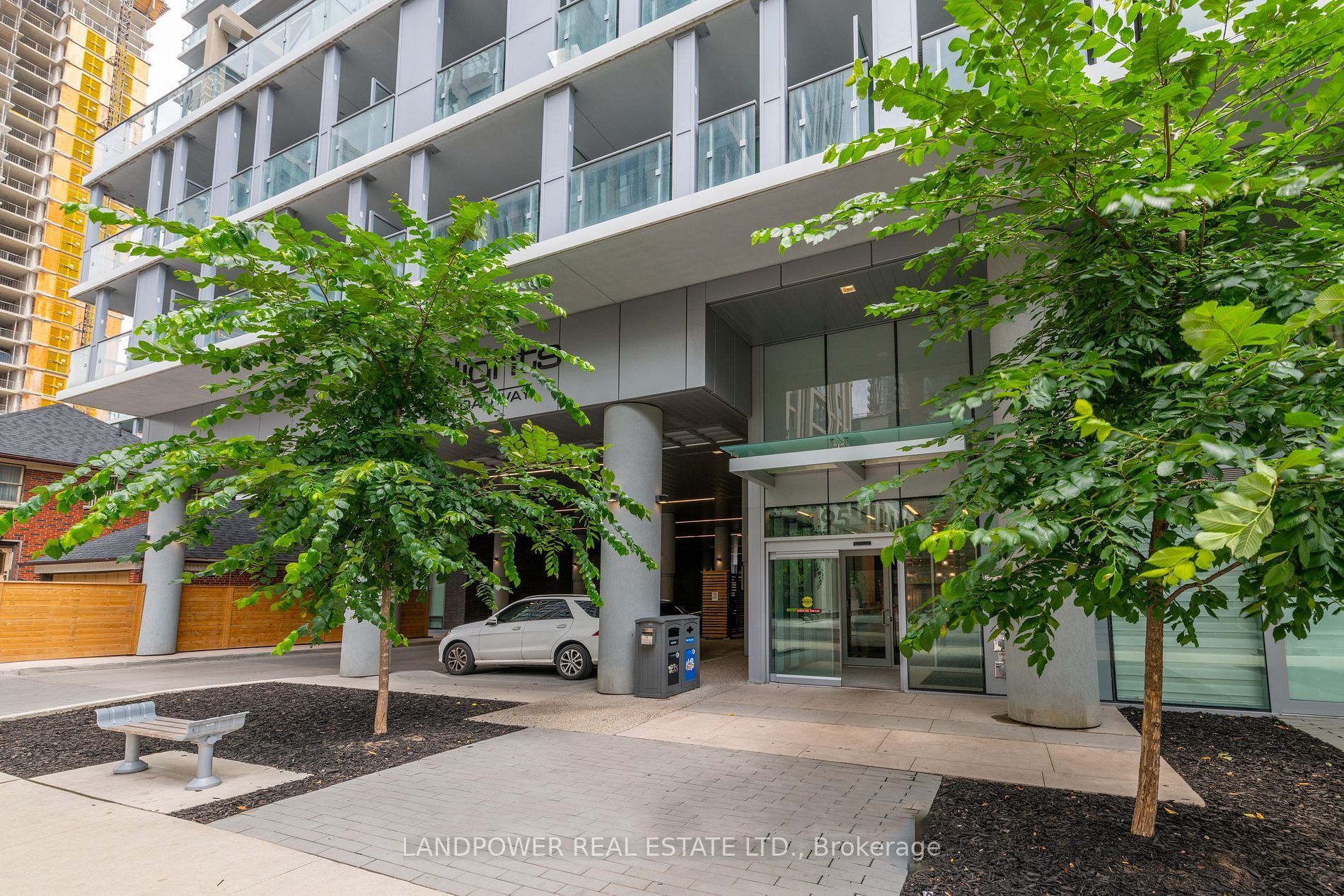 195 Redpath Ave, #2303