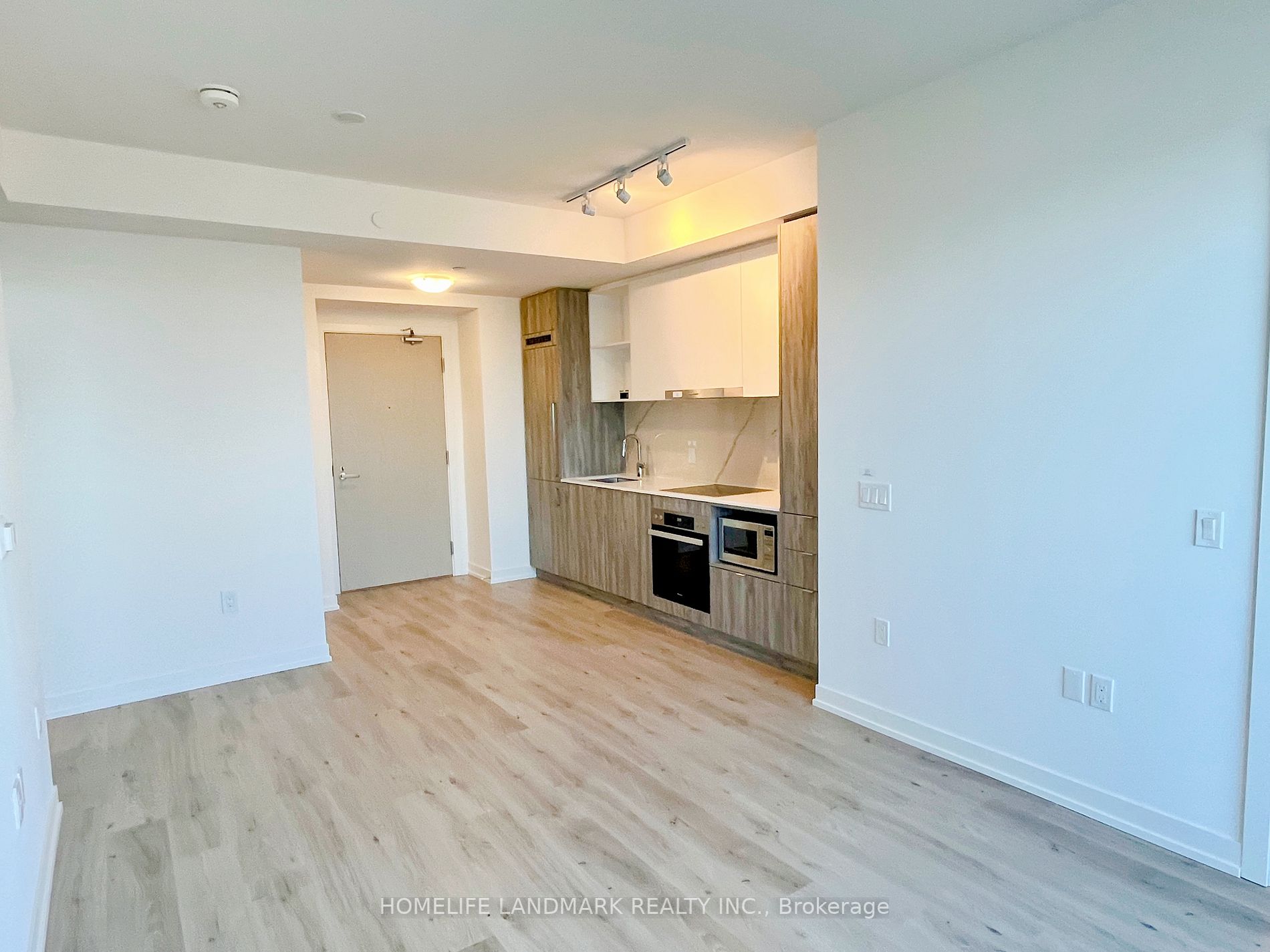 138 Downes St, #5805