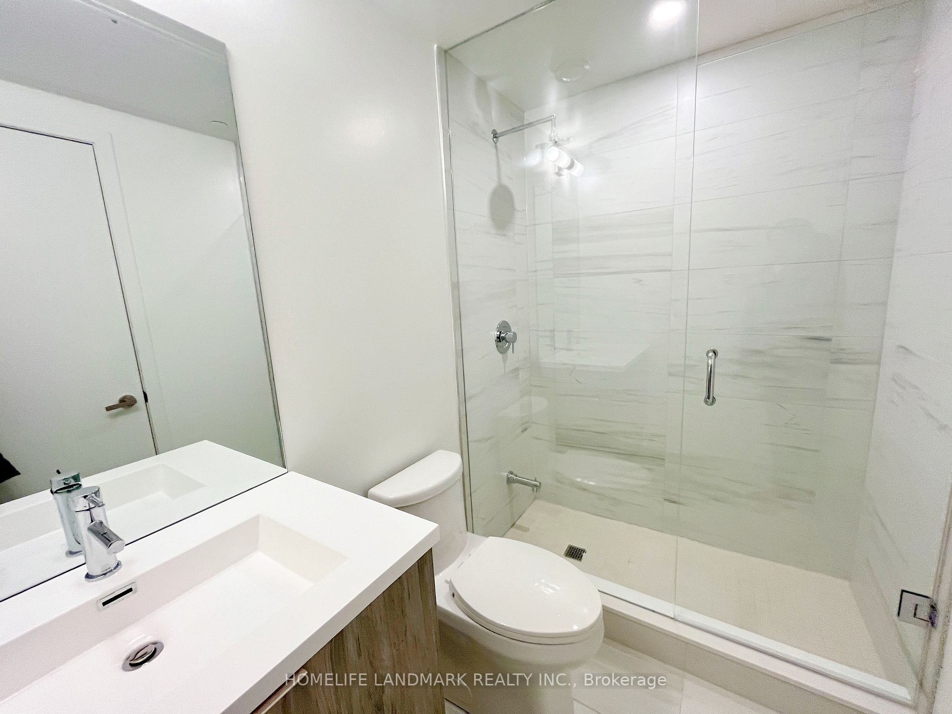 138 Downes St, #5805