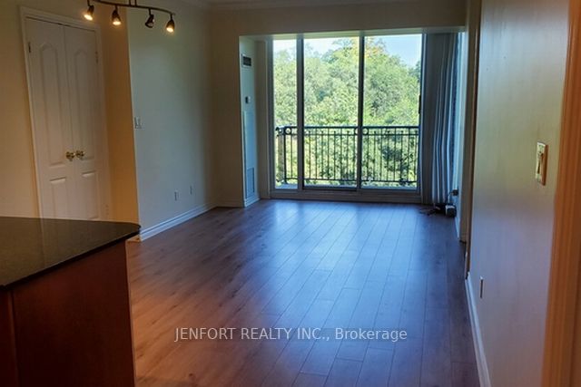 28 William Carson Crescent N, #PH916
