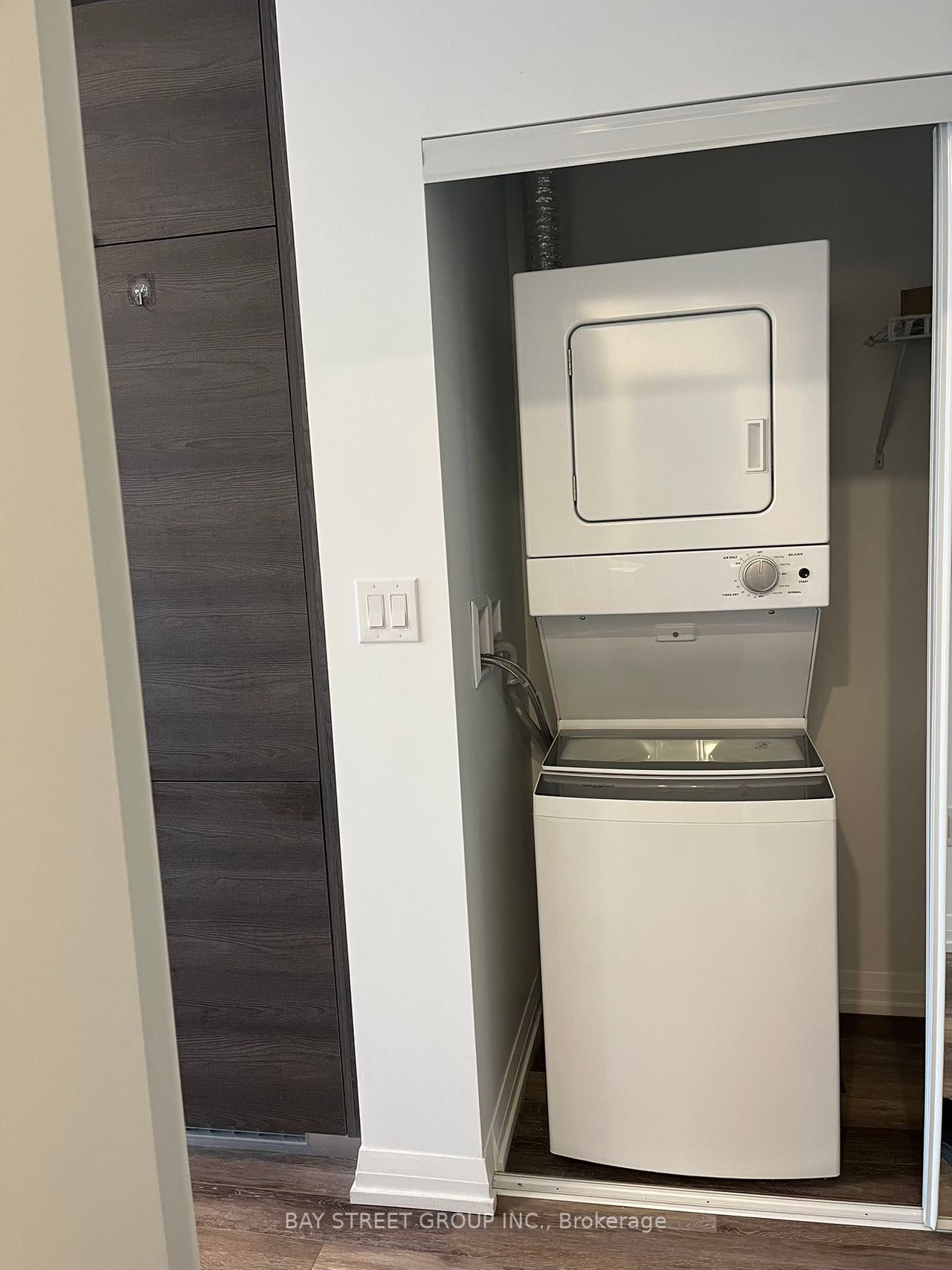 75 Canterbury Pl, #1703