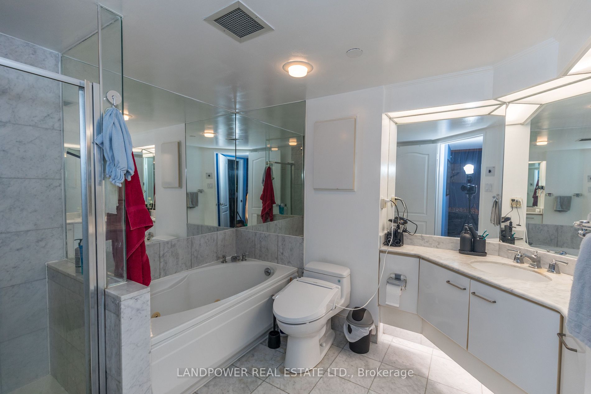 38 Elm St, #2315