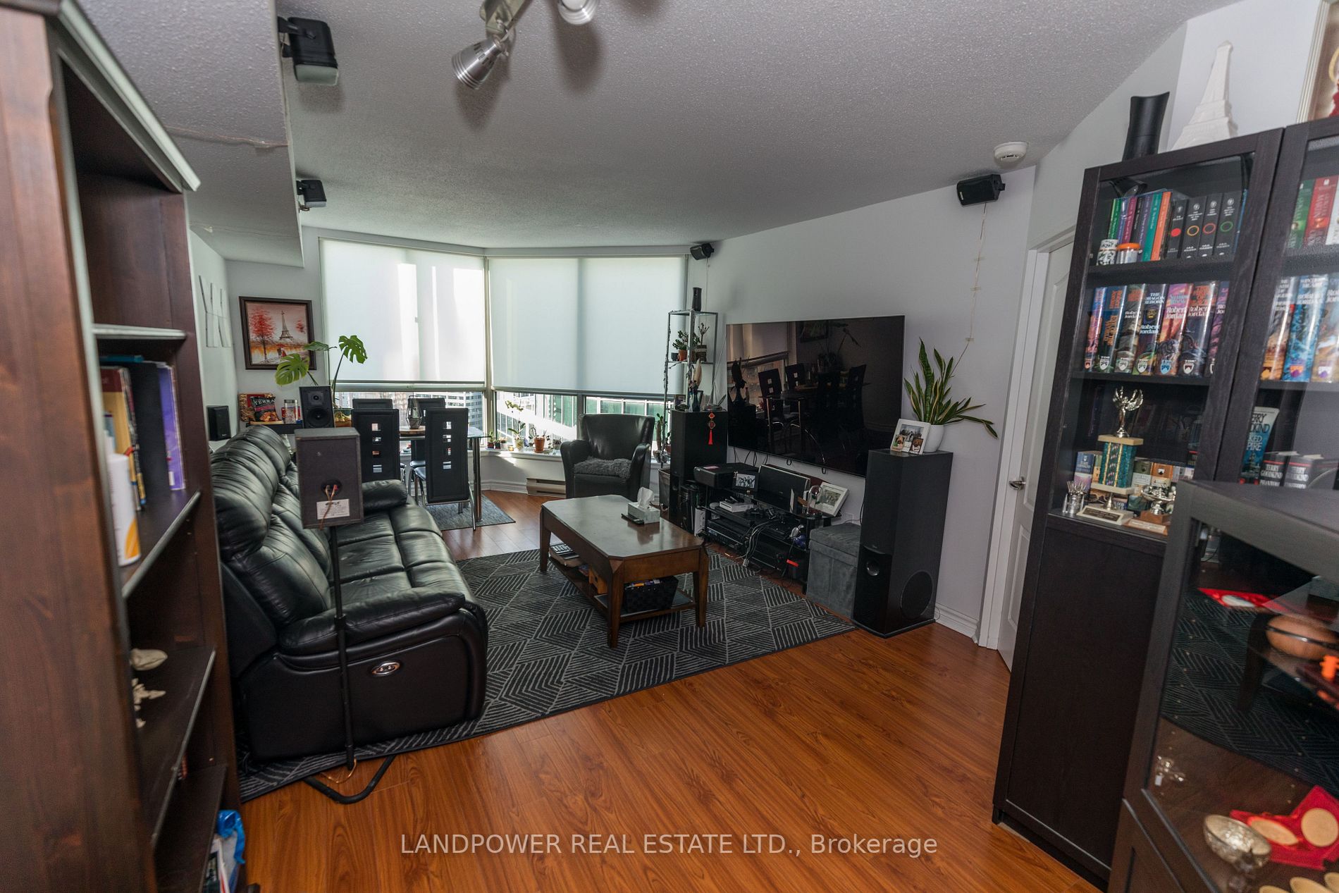38 Elm St, #2315